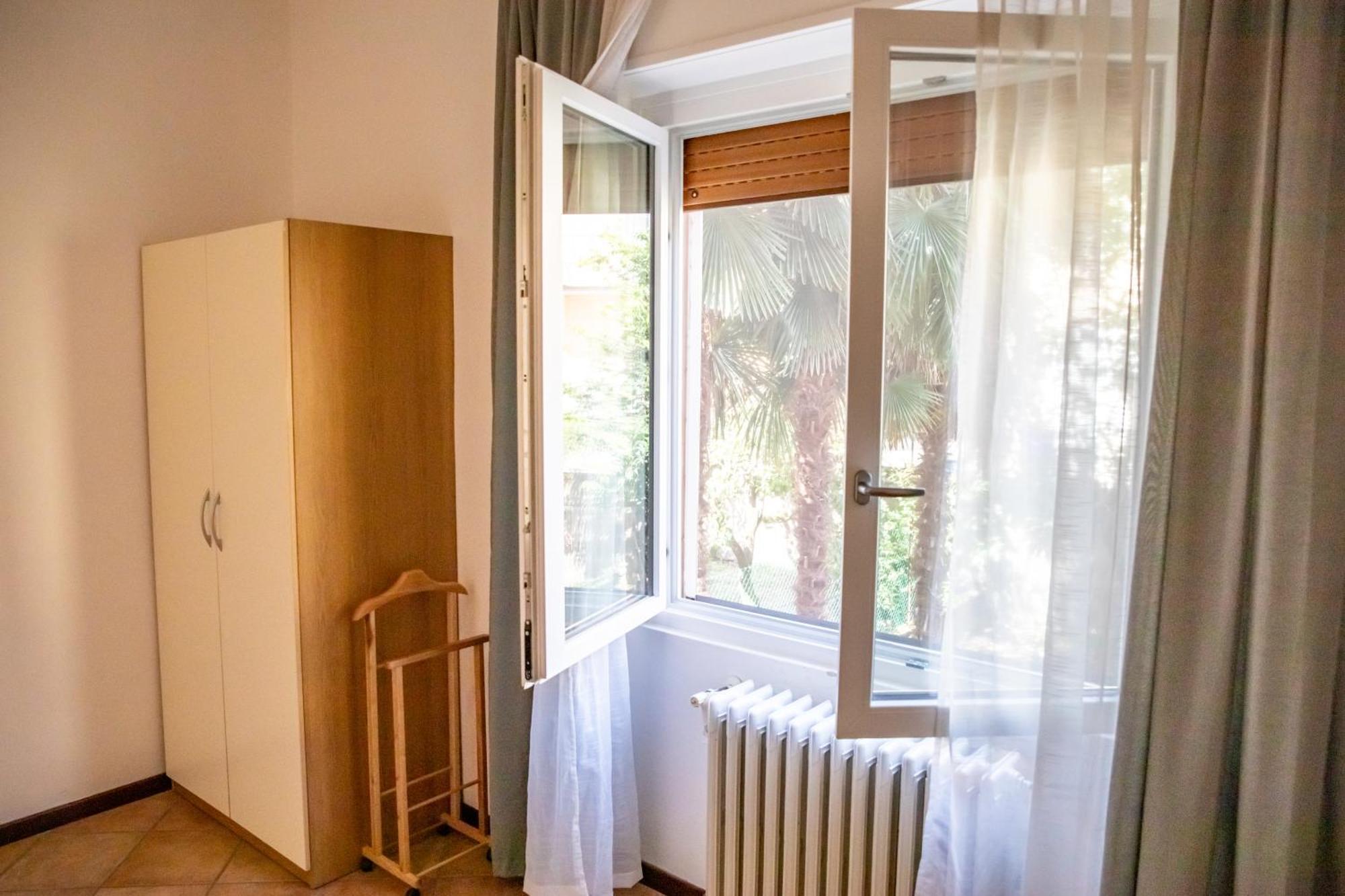 La Dimora Degli Elfi Casa Vacanza Pavía Exterior foto