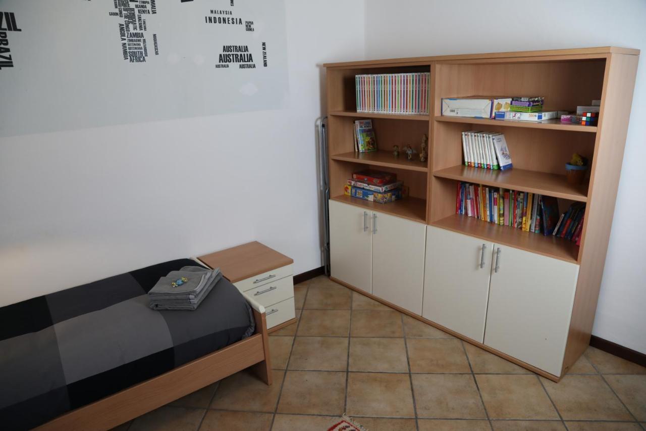La Dimora Degli Elfi Casa Vacanza Pavía Exterior foto