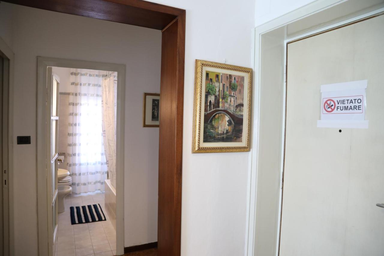 La Dimora Degli Elfi Casa Vacanza Pavía Exterior foto